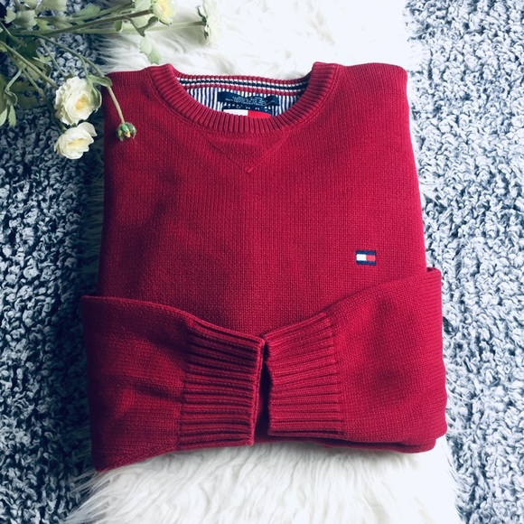 Tommy Hilfiger Other - Tommy Hilfiger classic knit sweater with logo cozy